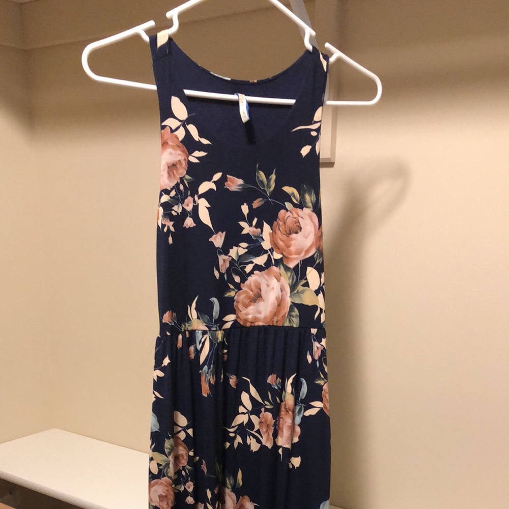 Floral maxi dress